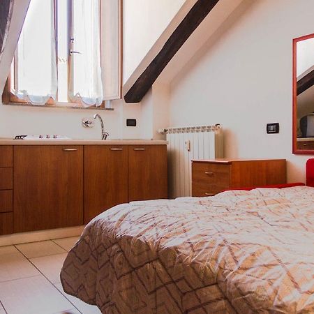 Apartament Mono Rosso Turyn Zewnętrze zdjęcie